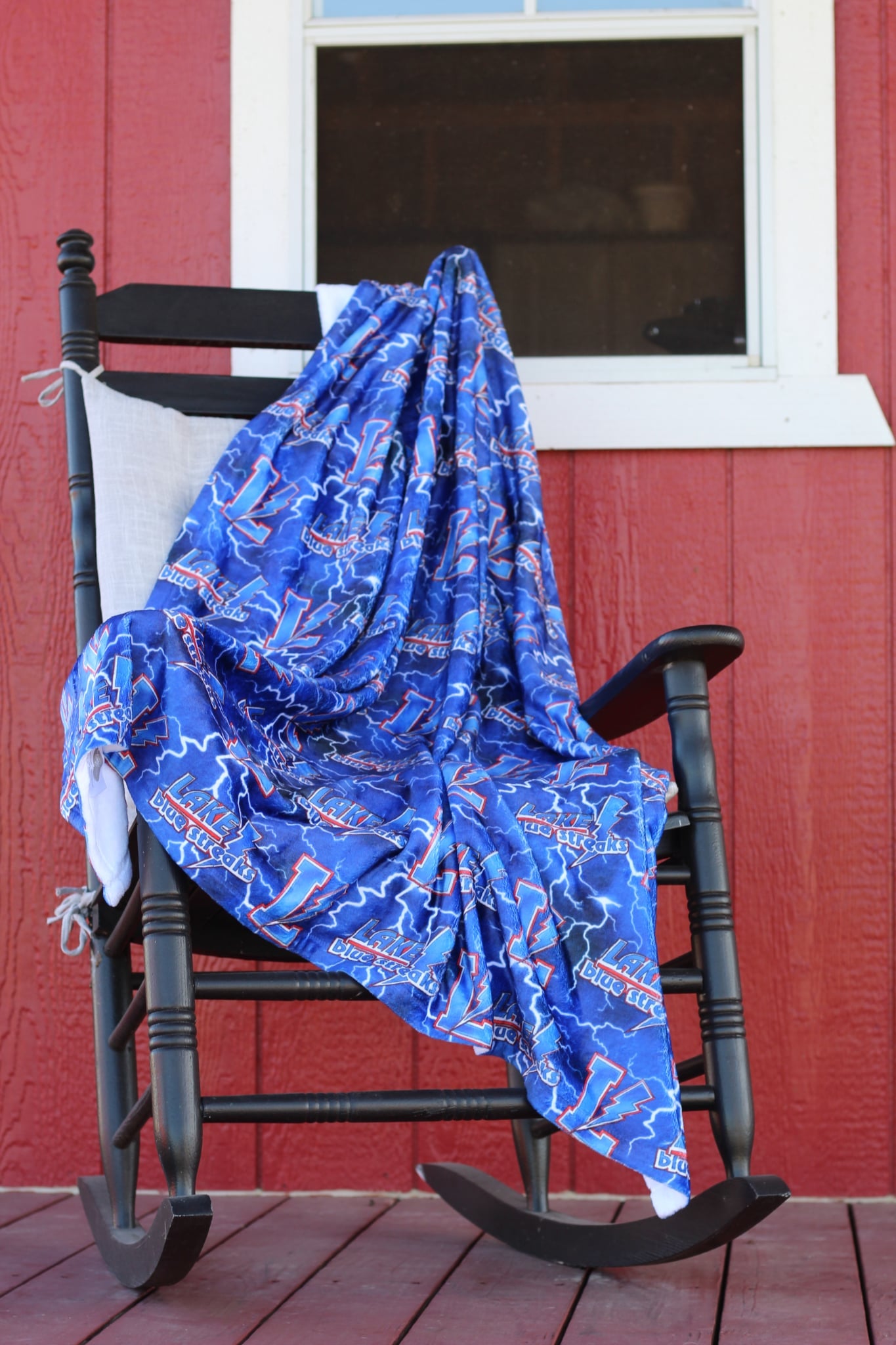 Lake Bolt Blanket