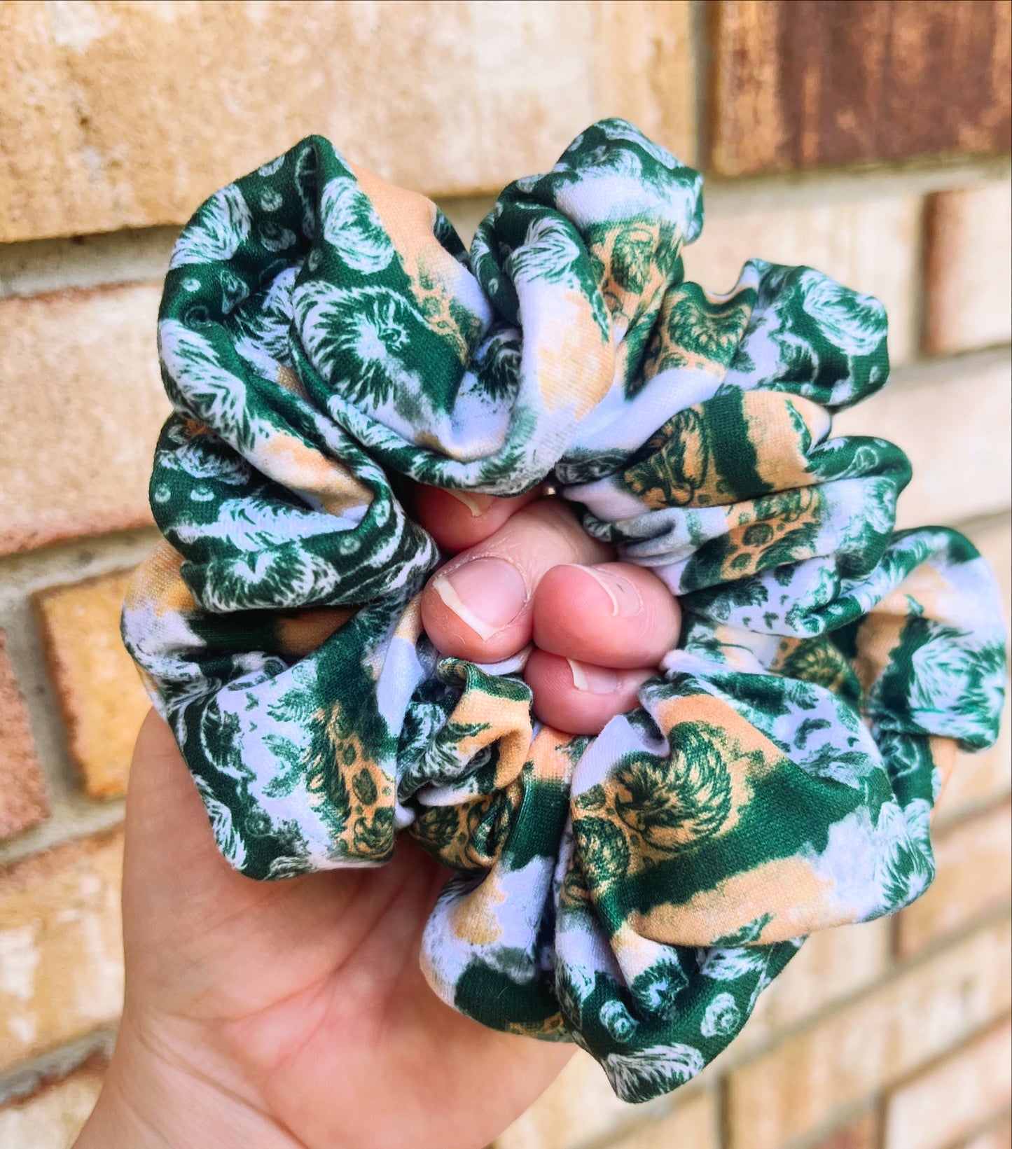 Glenoak Scrunchie