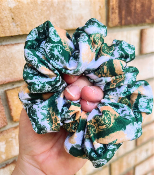 Glenoak Scrunchie