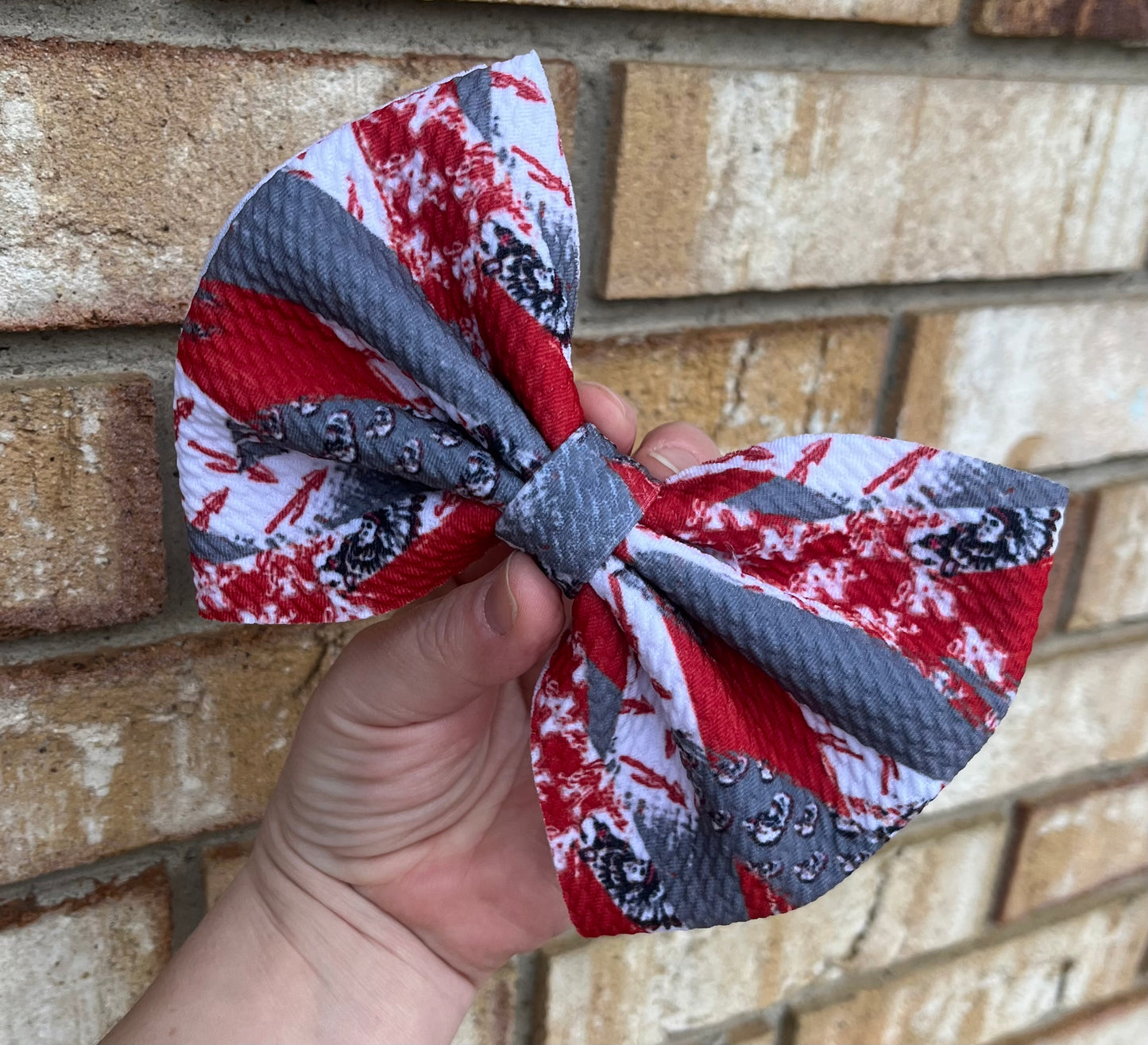 Indian Clip In Bow